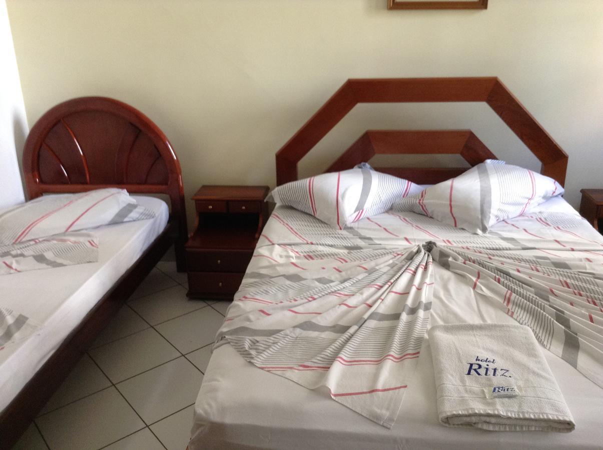 Ritz Hotel Santos  Luaran gambar