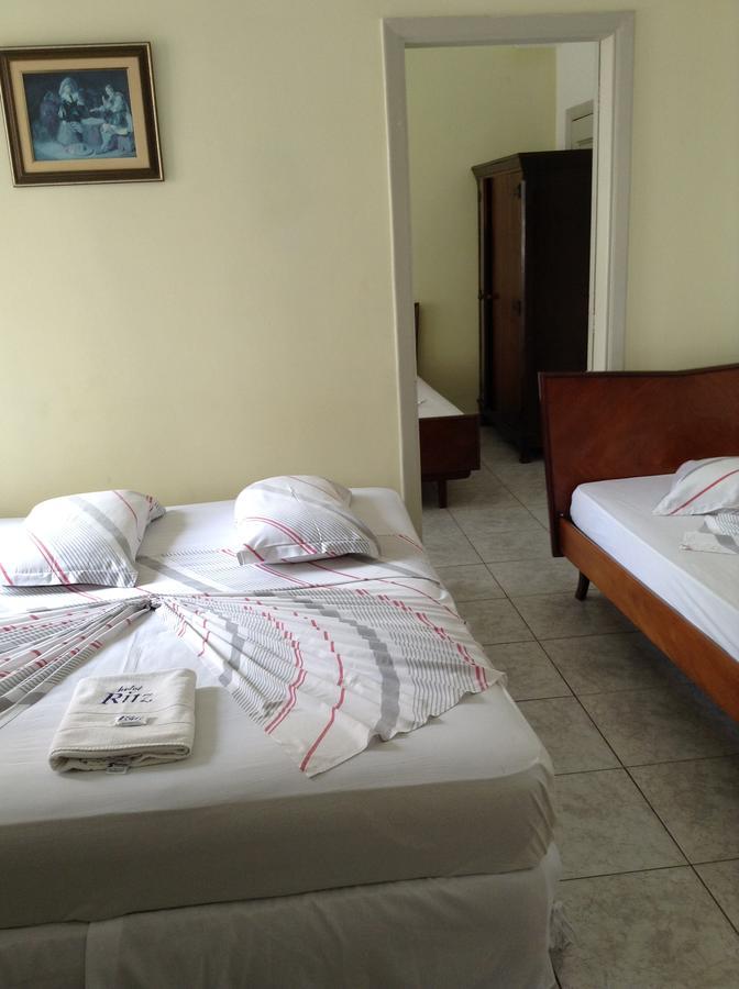 Ritz Hotel Santos  Luaran gambar